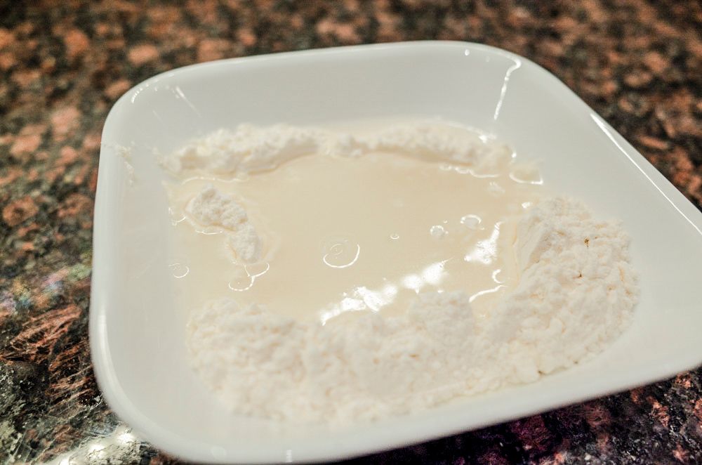 How to Make an Easy Sourdough Starter